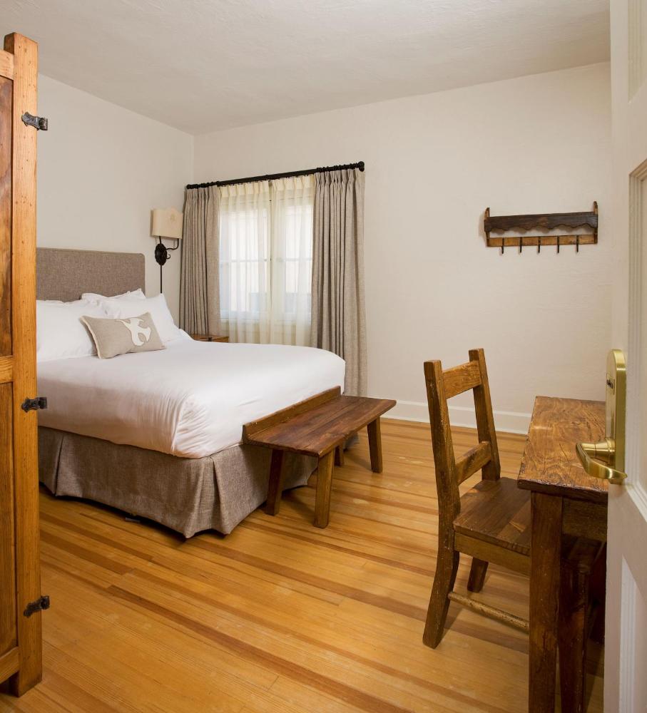 Double Room interior